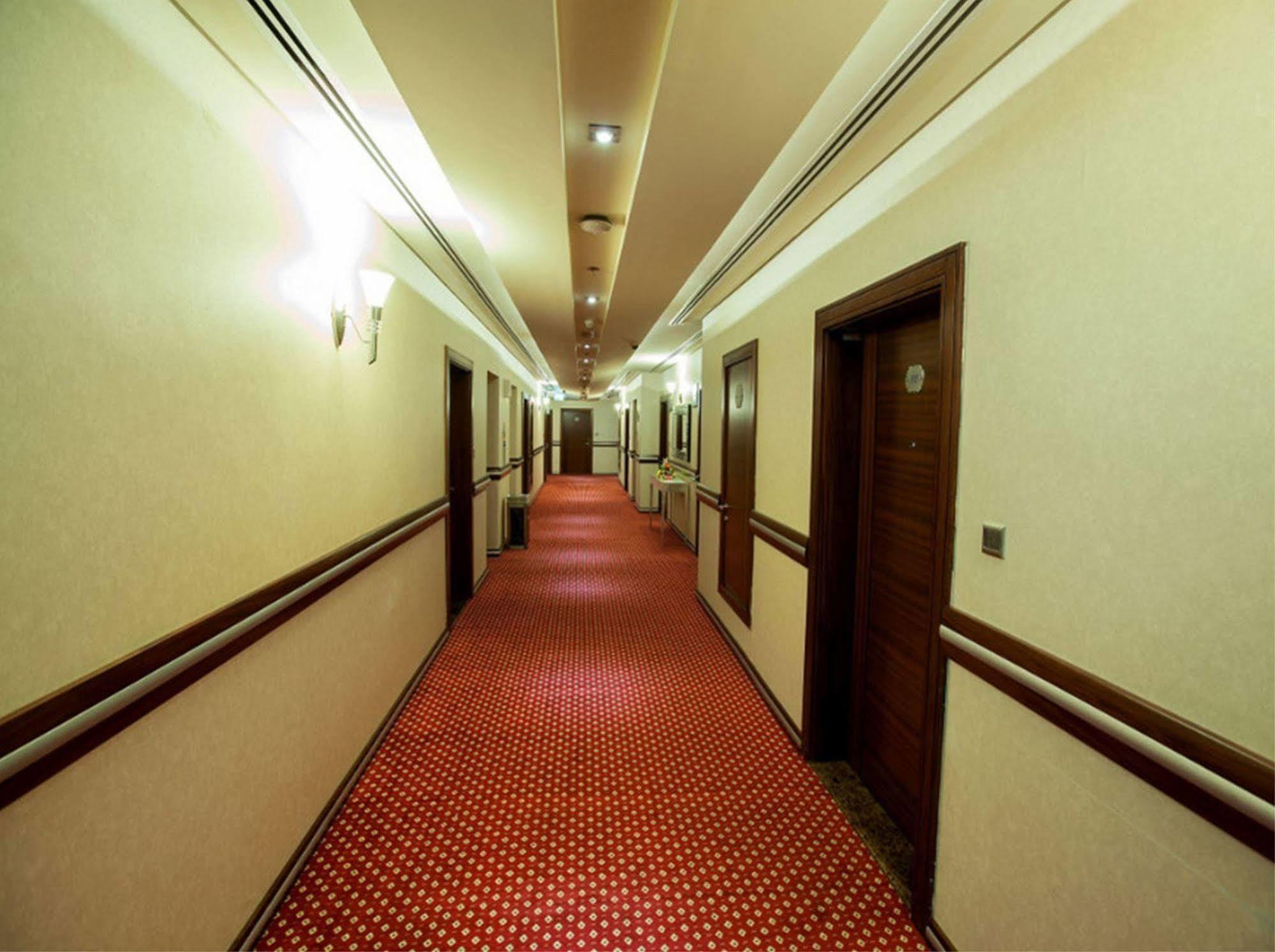 דובאי Xclusive Maples Hotel Apartment מראה פנימי תמונה